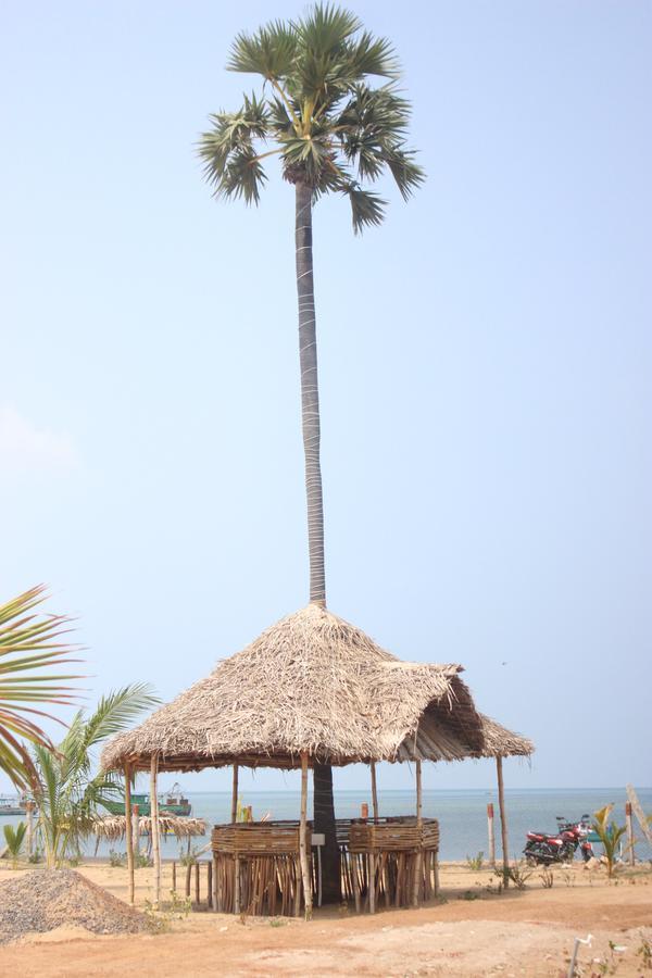 Cabana Coral Reef Hotel Mandapam Buitenkant foto